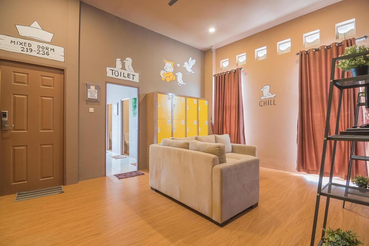 Reddoorz Hostel @ Grand Пангандаран Екстериор снимка